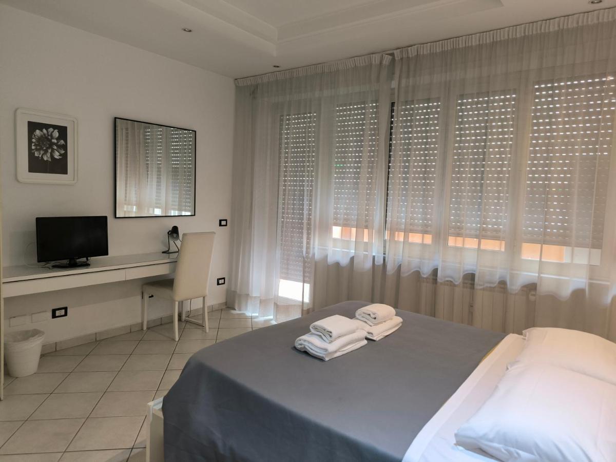 Tre R Bed & Breakfast Rome Bagian luar foto